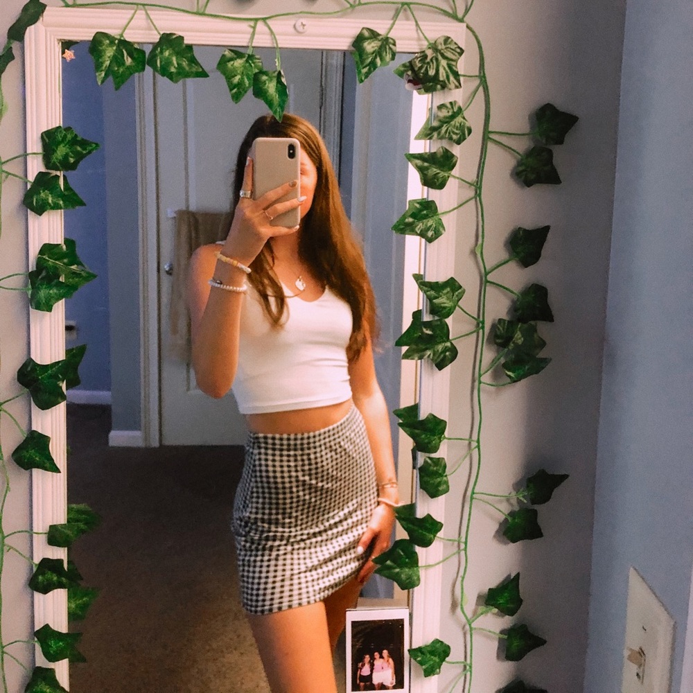 boohoo size 4 gingham mini skirt